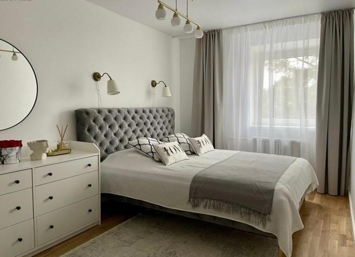 N-J Apartament นาร์วา-โยเอซู ภายนอก รูปภาพ